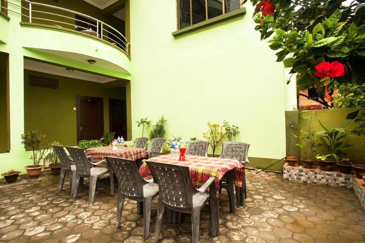 Lumbini Guest House ภายนอก รูปภาพ