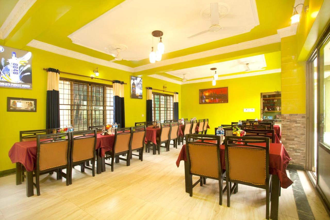 Lumbini Guest House ภายนอก รูปภาพ